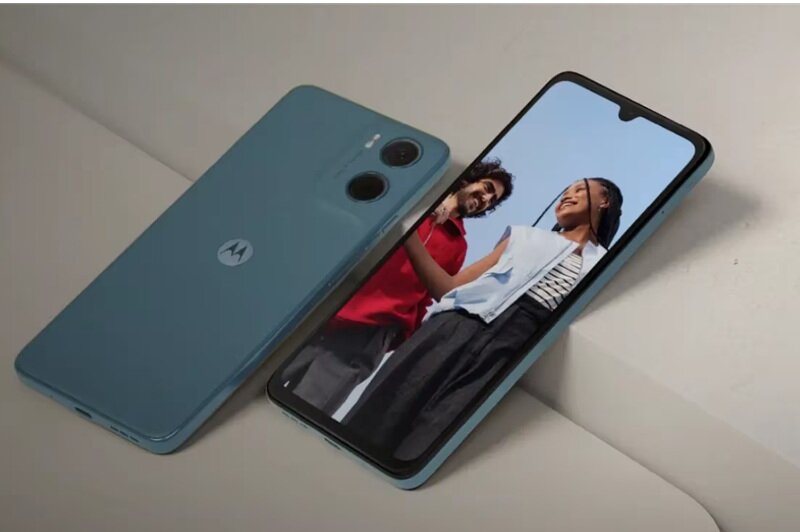 Vừa ra mắt, loạt điện thoại Motorola đời mới đã được giảm giá sâu tại Việt Nam