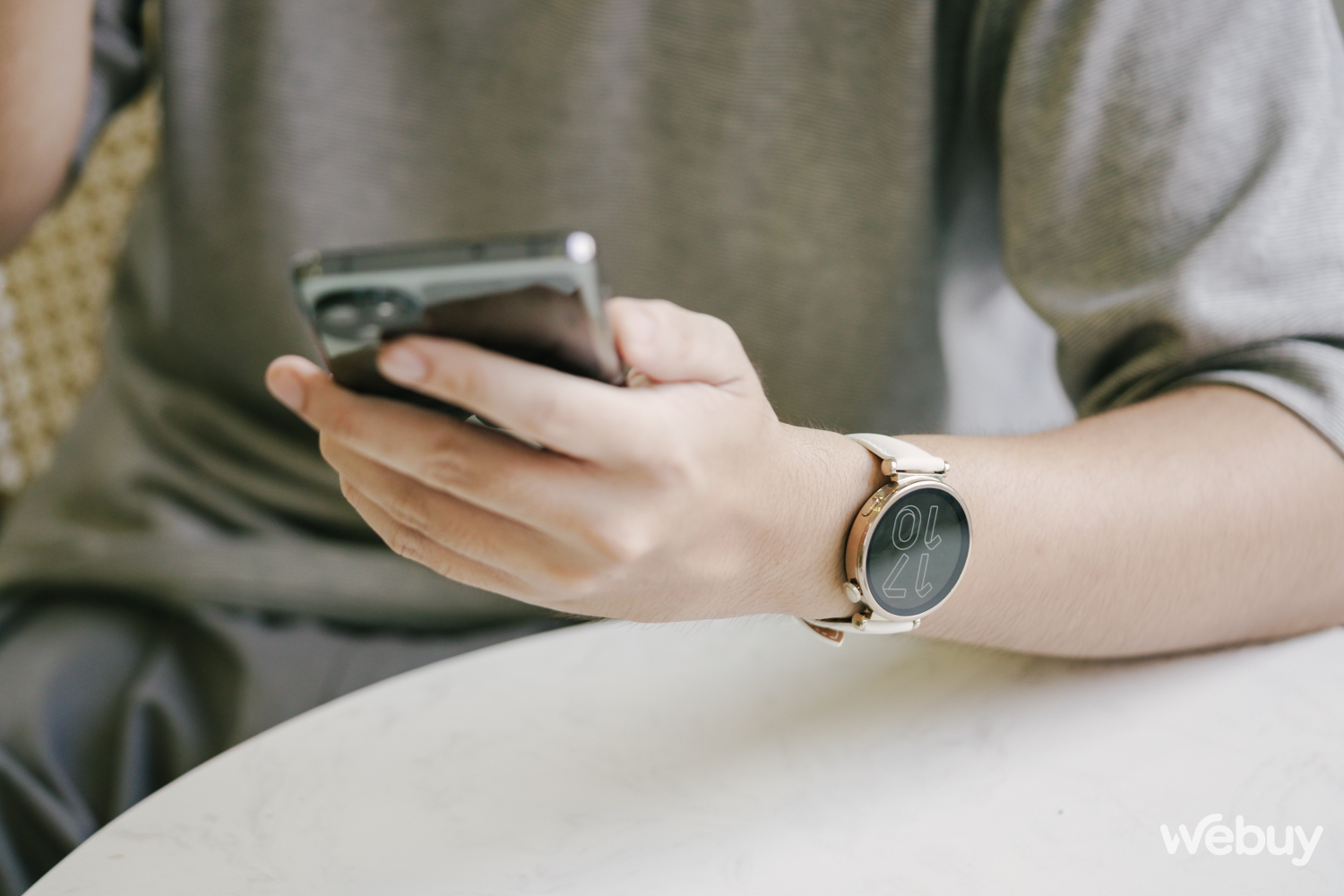 Một đứa con trai trải nghiệm 'smartphone dành cho phái nữ' Huawei Watch GT4 41mm - Ảnh 26.