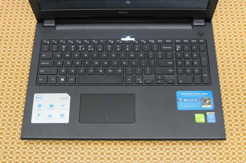 Bàn phím và touchpad của Inspiron 3543 mang lại trải nghiệm sử dụng thoải mái, dễ chịu