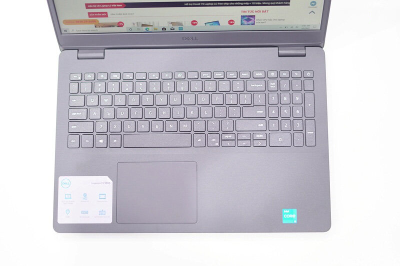 Bàn phím và touchpad của Inspiron 3501 đủ để mang đến trải nghiệm sử dụng thoải mái