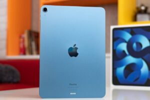 The Obscenely Fast Ipad Air Falls To An Unbeatable Price As Best Buy Makes Way For New Models 20082024215800.jpg