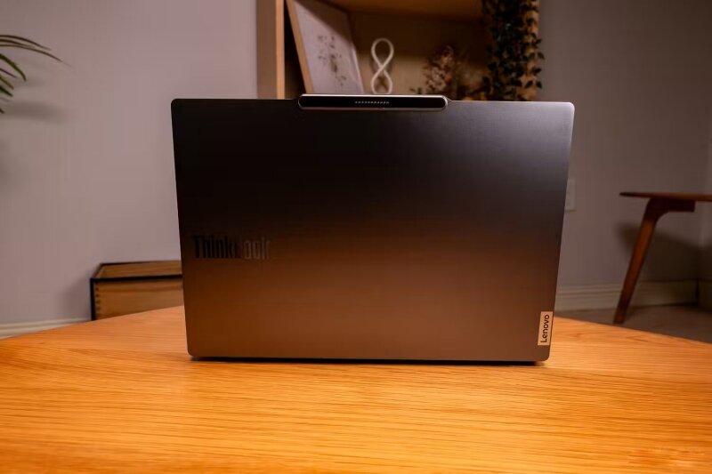 Lenovo ThinkBook 13X Gen 4: Laptop siêu di động cho dân chuyên nghiệp!