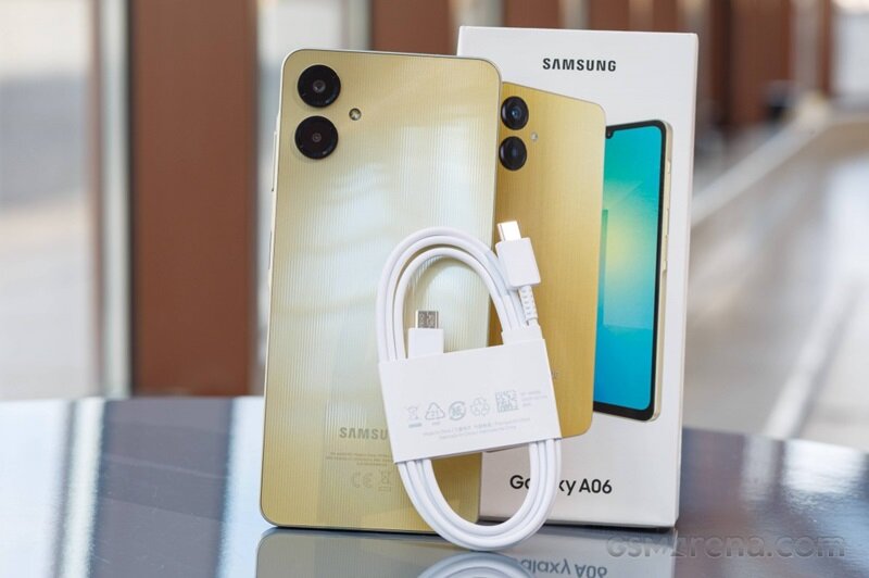 Giá Samsung Galaxy A06 giảm giá còn 2 triệu đồng, lựa chọn 