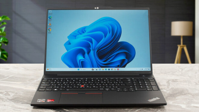 Lenovo ThinkPad E16 Gen 1: Laptop business giá rẻ nhưng đáng tin cậy!