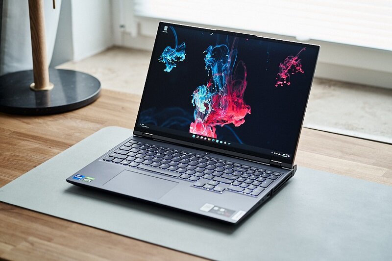 Đánh giá Lenovo Legion Pro 516ARX8 -