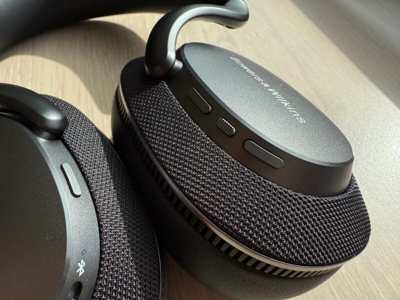 Tai nghe Bowers & Wilkins Px7 S3 có xứng đáng với giá tiền hay không?