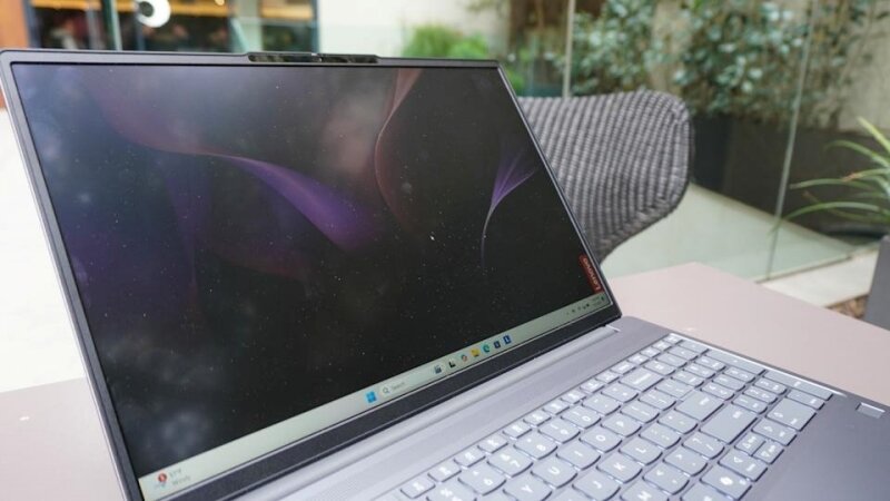 Lenovo IdeaPad Slim 3x - Giá rẻ nhưng hiệu năng vượt trội