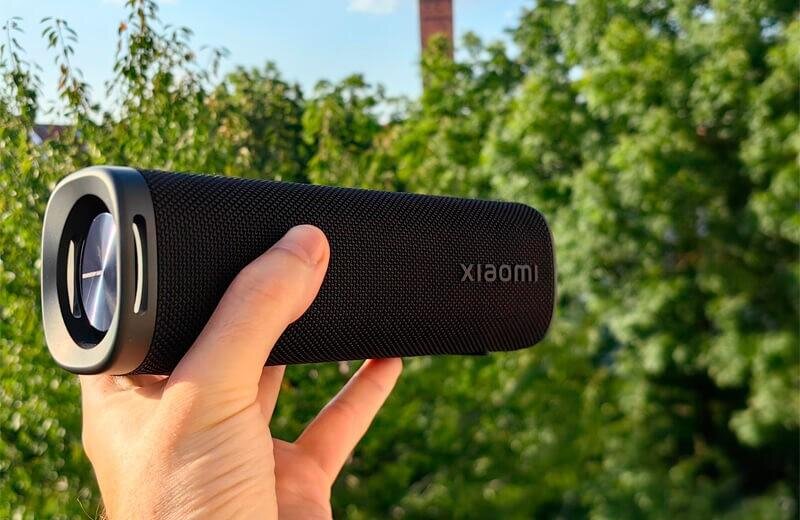 Xiaomi Sound Outdoor: Loa bluetooth di động mạnh mẽ, giá cả hấp dẫn