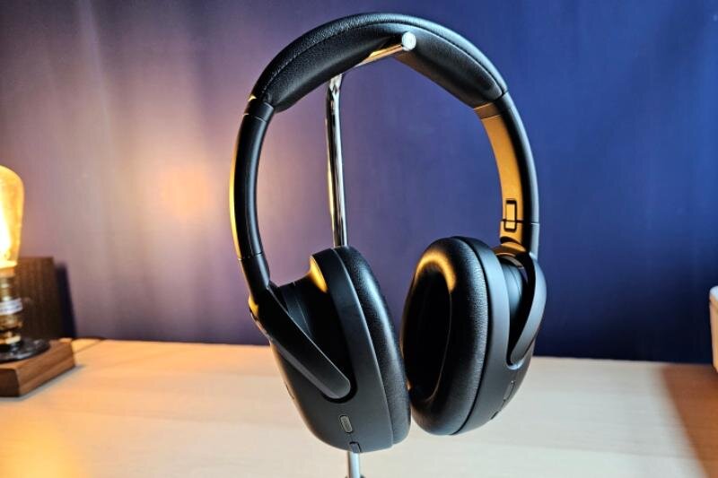 JBL Tour One M3 – Chống ồn tiên tiến với công nghệ thông minh