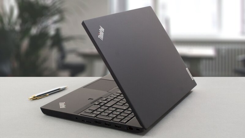 Lenovo ThinkPad P15v Gen 3: Đánh giá chi tiết workstation di động tầm trung