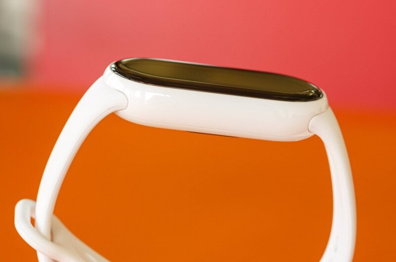 Giải mã sức hấp dẫn của Xiaomi Mi Band 10 Ceramic bản gốm thời thượng