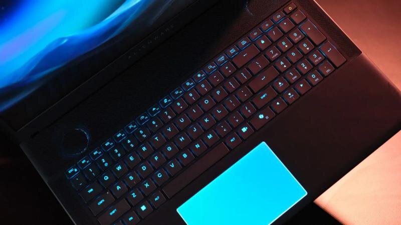 Đánh giá Alienware 16 Area-51: Siêu phẩm gaming năm 2025