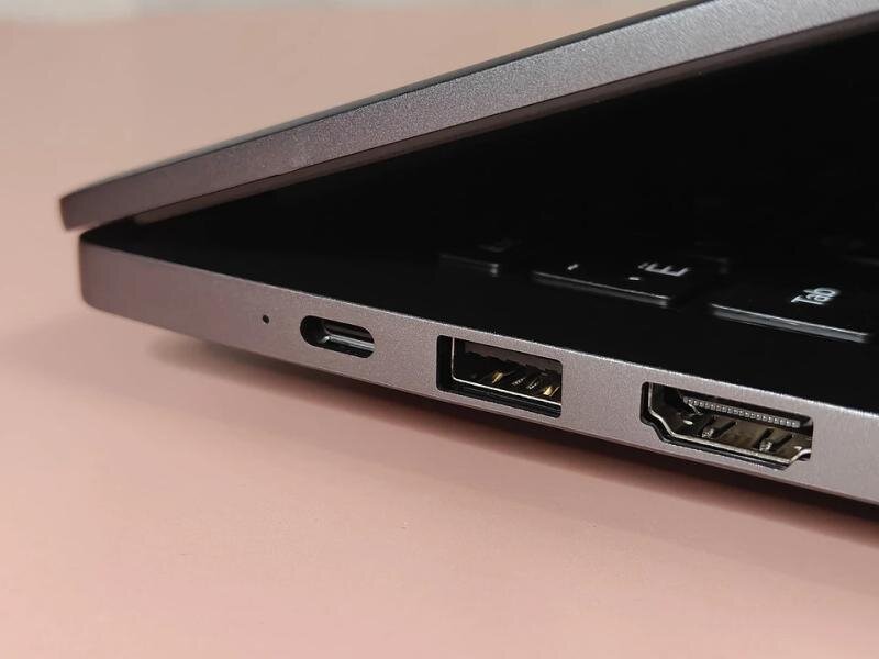 Honor MagicBook X16 2025: Cải tiến không nhiều nhưng giá trị sử dụng tăng lên