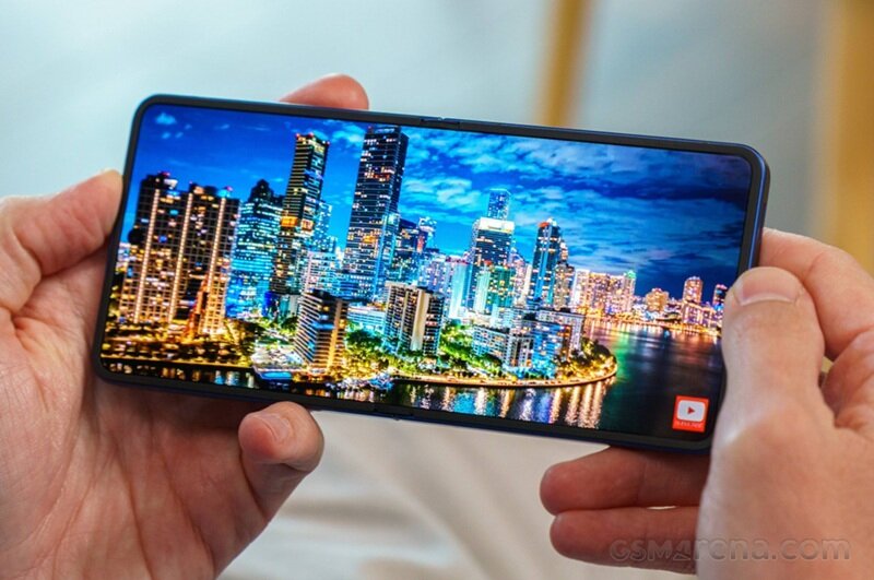 Đánh giá chi tiết điện thoại Samsung Galaxy Z Flip7 5G: Tiệm cận hoàn hảo!