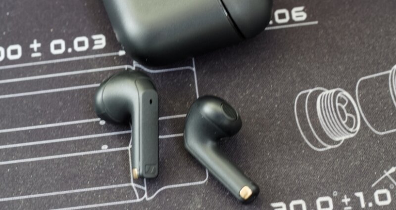 Sennheiser Accentum Open: Tai nghe true wireless thiết kế mở, âm thanh chất lượng cao