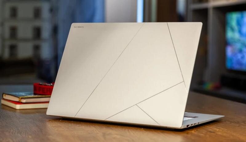 Asus Zenbook S 16: Sự kết hợp hoàn hảo giữa hiệu năng và thiết kế cao cấp?