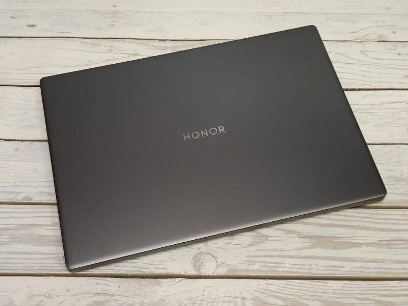 Honor MagicBook X16 2025: Cải tiến không nhiều nhưng giá trị sử dụng tăng lên
