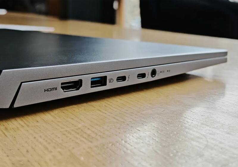 Đánh giá laptop Acer Swift X 14: Siêu di động, siêu mạnh mẽ