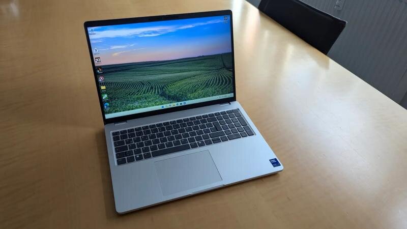 Dell Pro 16 Plus: Laptop giá tốt cho dân văn phòng chuyên nghiệp