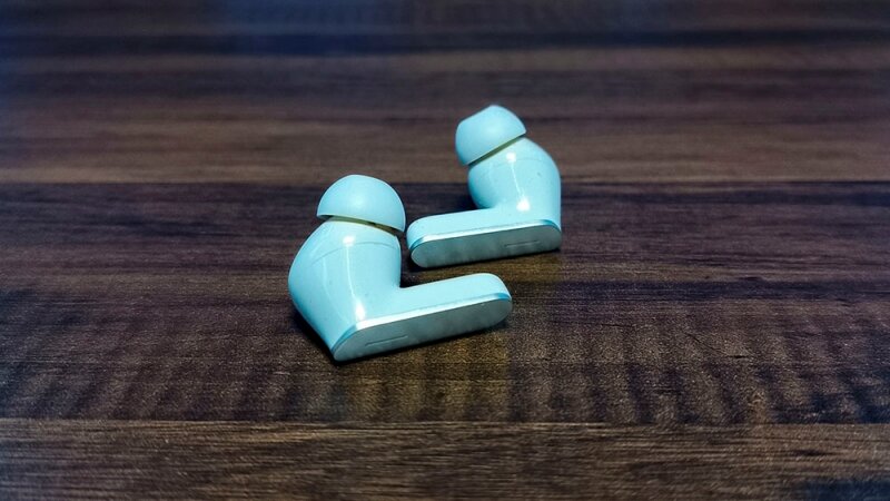 Realme Buds Air 7 Pro: Âm thanh cao cấp, thiết kế ấn tượng, giá cả phải chăng
