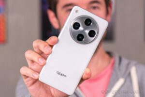 Oppo 08122025170427.jpg