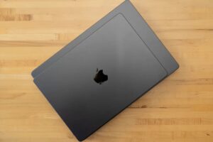 Apple macbook pro 14 m4 2 25022026153929.jpg