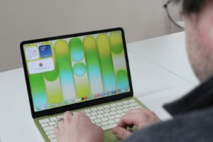 Macbook neo 07 07042026204410.jpg