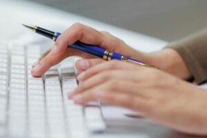 Stop reaching for the mouse: Save time with these Windows
