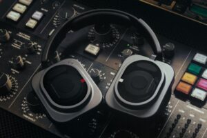 Headphone 1 pro.jpeg